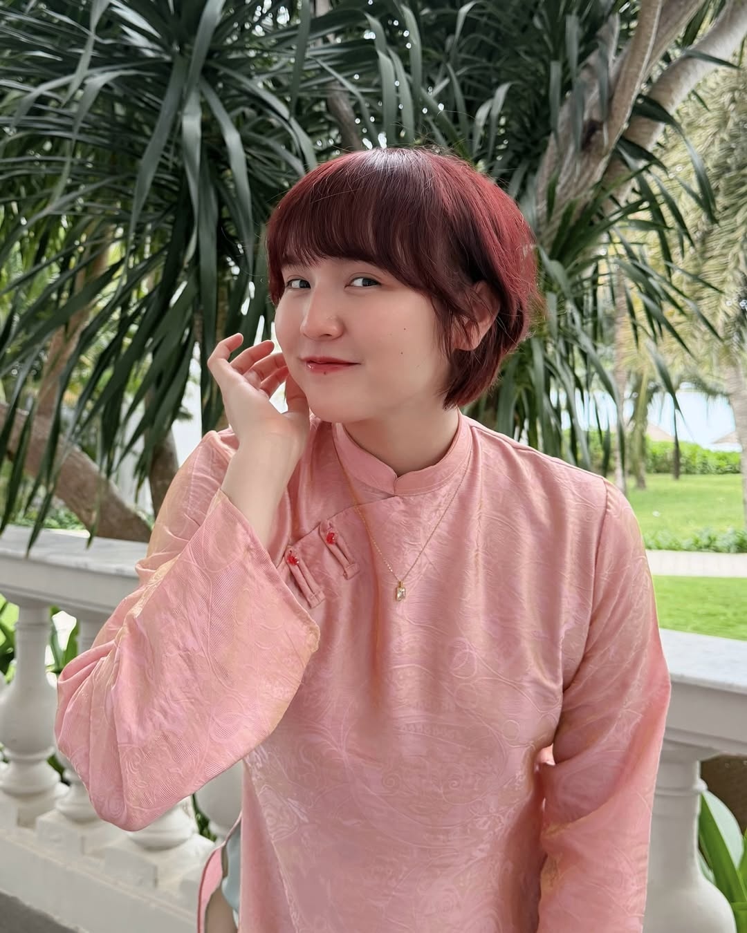 ao,  ao nguc,  ao dai,  Tet anh 8