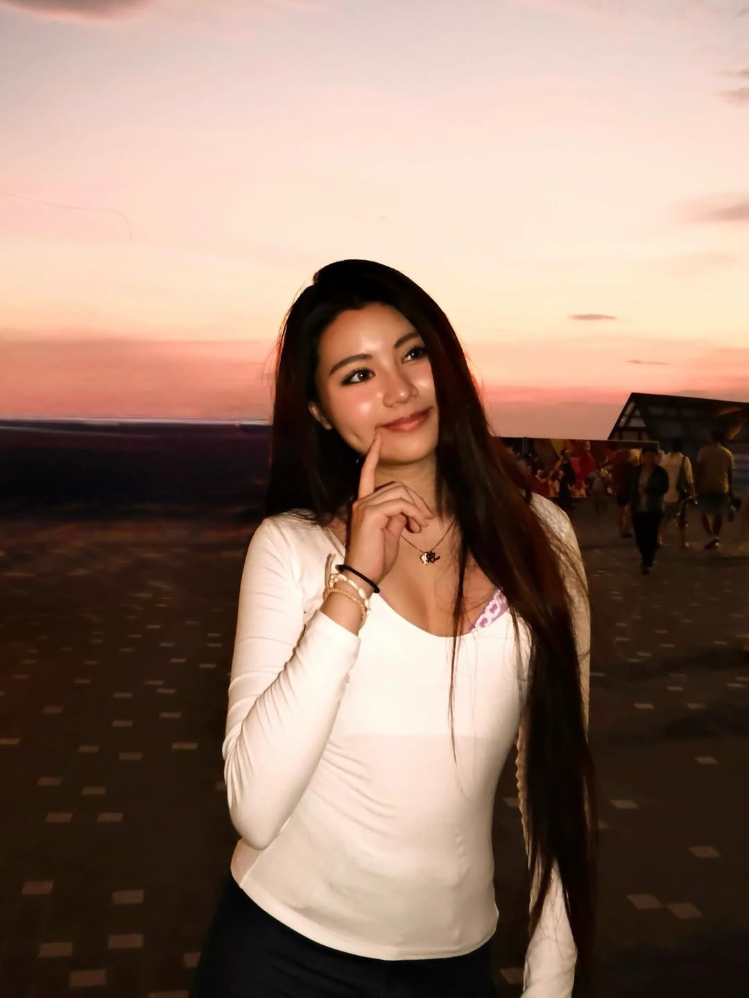 ao,  ao nguc,  ao dai,  Tet anh 5