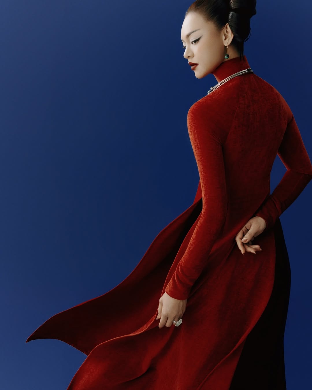 ao,  ao nguc,  ao dai,  Tet anh 2