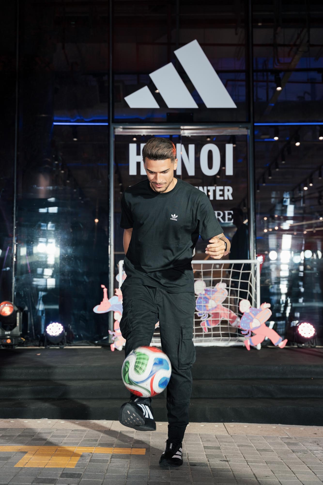 Ha Noi,  adidas,  the thao, anh 2