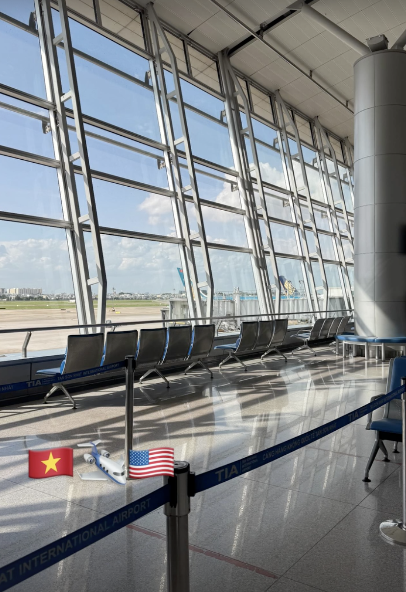 Minh Nhua,  Joyce Pham,  Susie anh 4