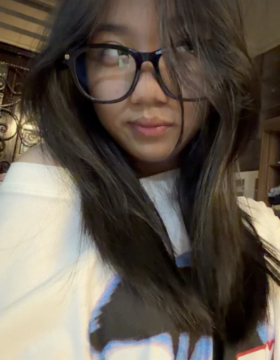 Minh Nhua,  Joyce Pham,  Susie anh 3