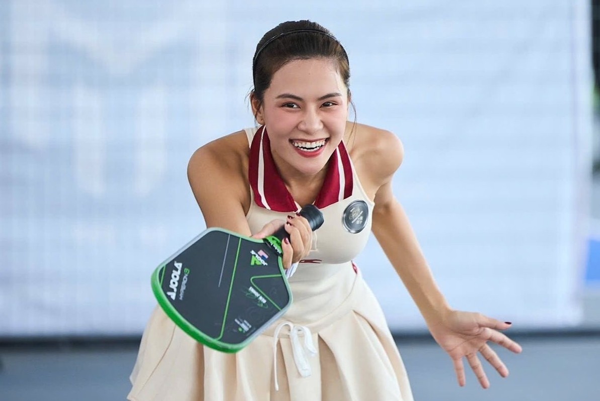 Thay gi khi Ha Nhi, Ly Hoang Nam 'dua nhau' mo san pickleball hinh anh