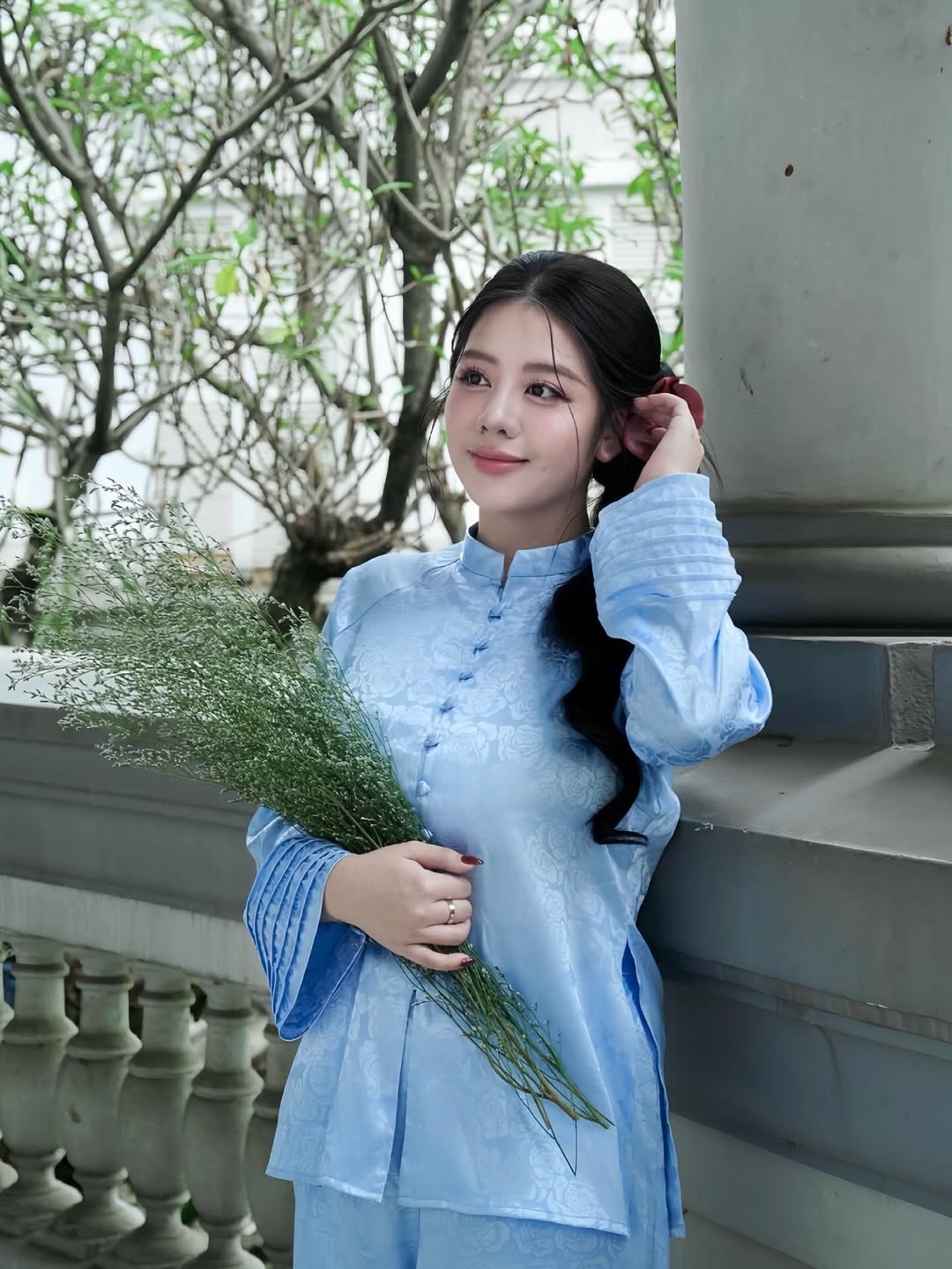 Minh Nhua,  Joyce Pham anh 2