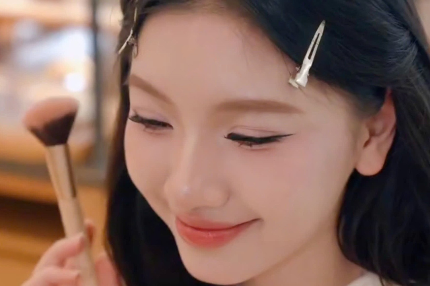 3CE, TOUS les JOURS xin loi vi clip 'tat vo 3.000 cai' hinh anh