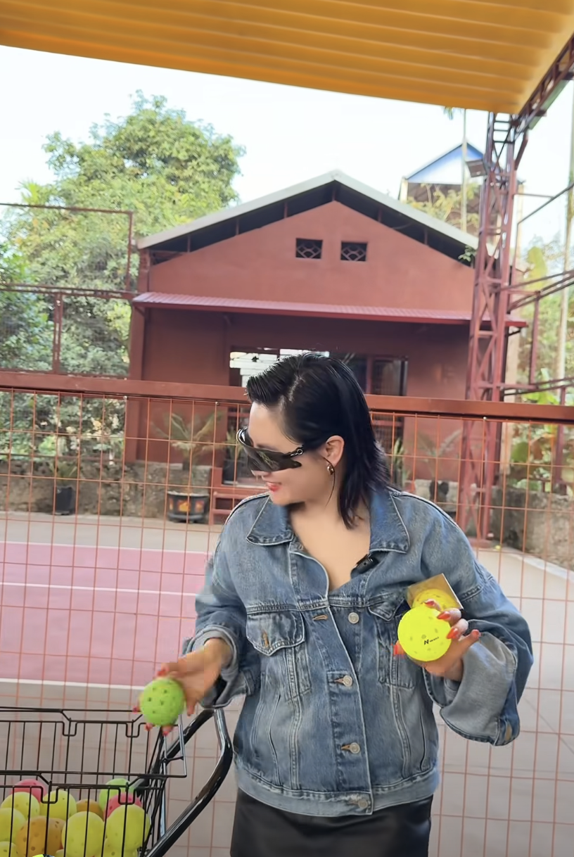 pickleball,  kinh doanh,  the thao,  Linh Remy,  Ly Hoang Nam,  Ha Nhi anh 2