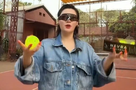 Den luot TikToker mo san pickleball hinh anh