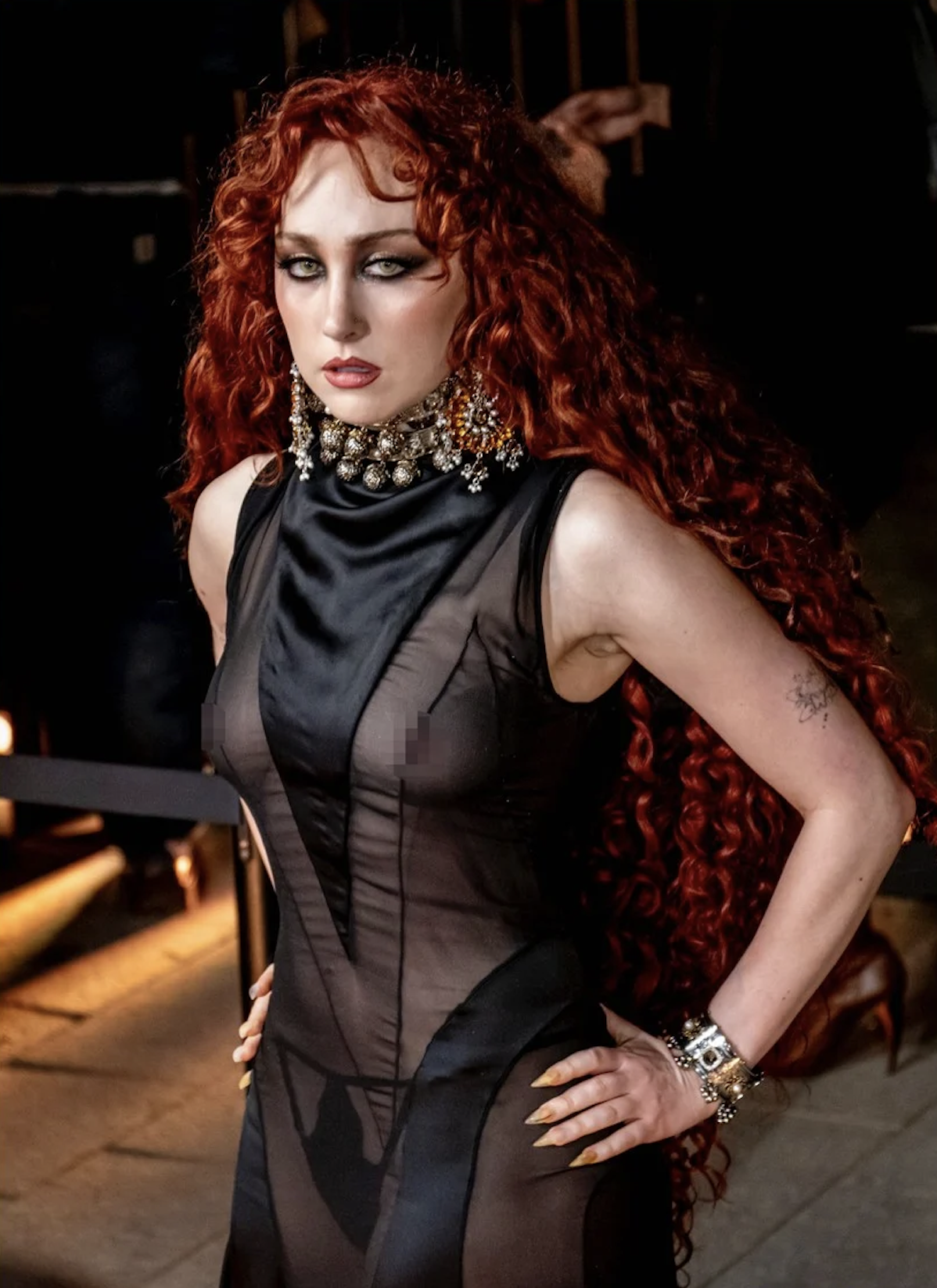 vay,  khoa than,  thoi trang,  xu huong,  trao luu anh 2