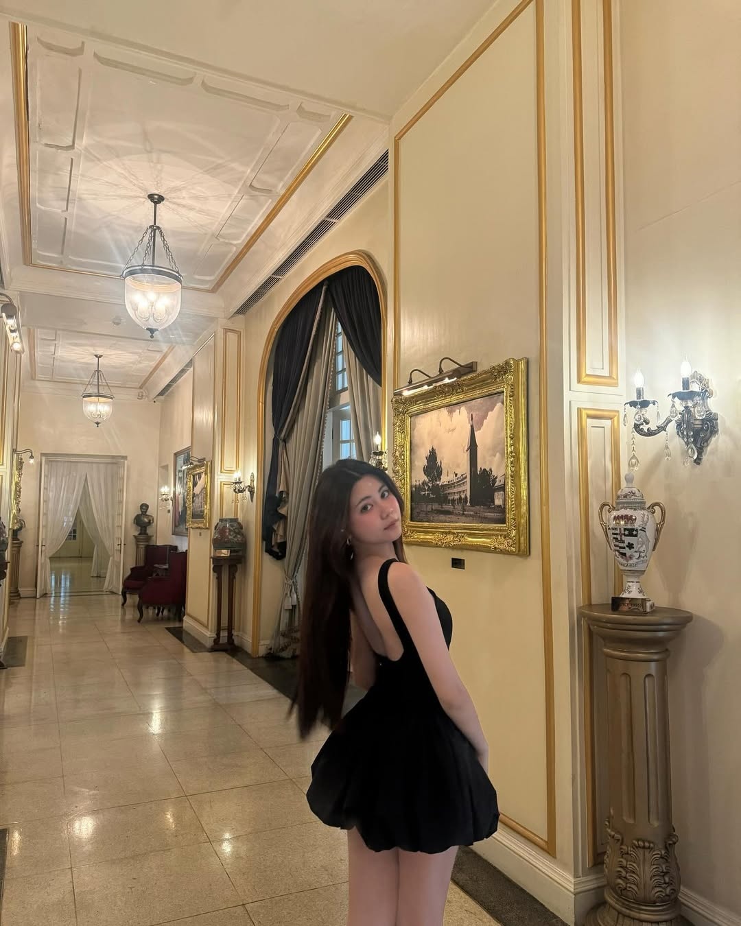 Quyen Linh,  thoi trang,  Lo Lem anh 10