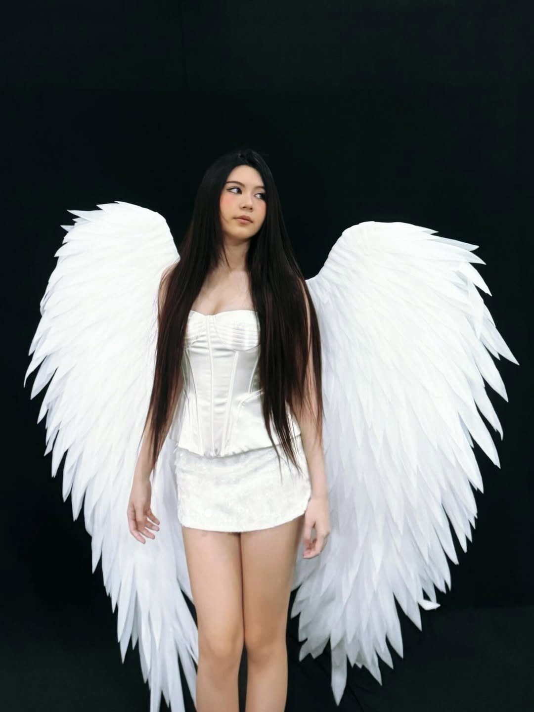 Quyen Linh,  thoi trang,  Lo Lem anh 2