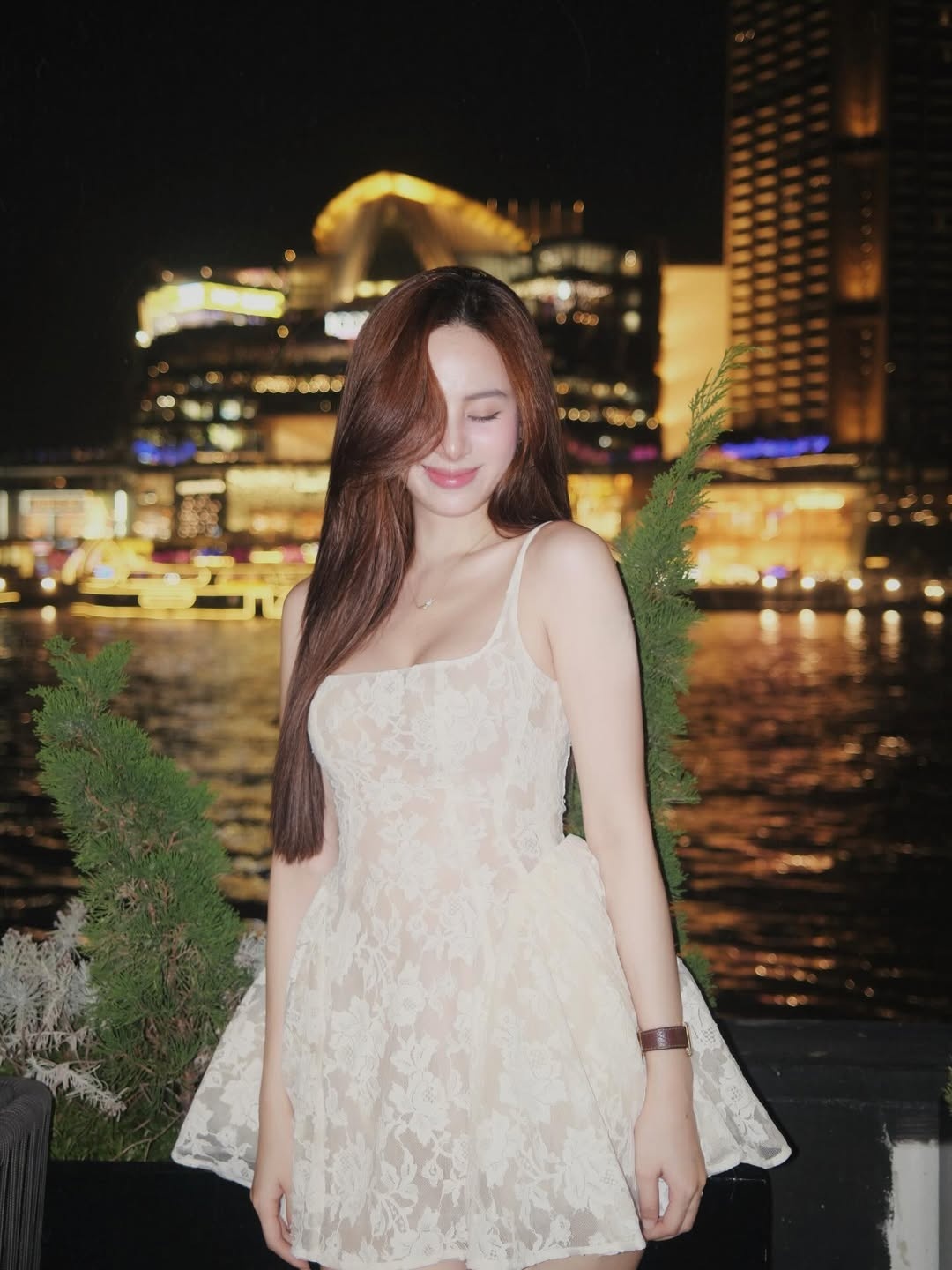 Hương Liên, xuyên thấu, hào môn, F1 ảnh 6 Huong Lien, xuyen thau, hao mon, F1 anh 6