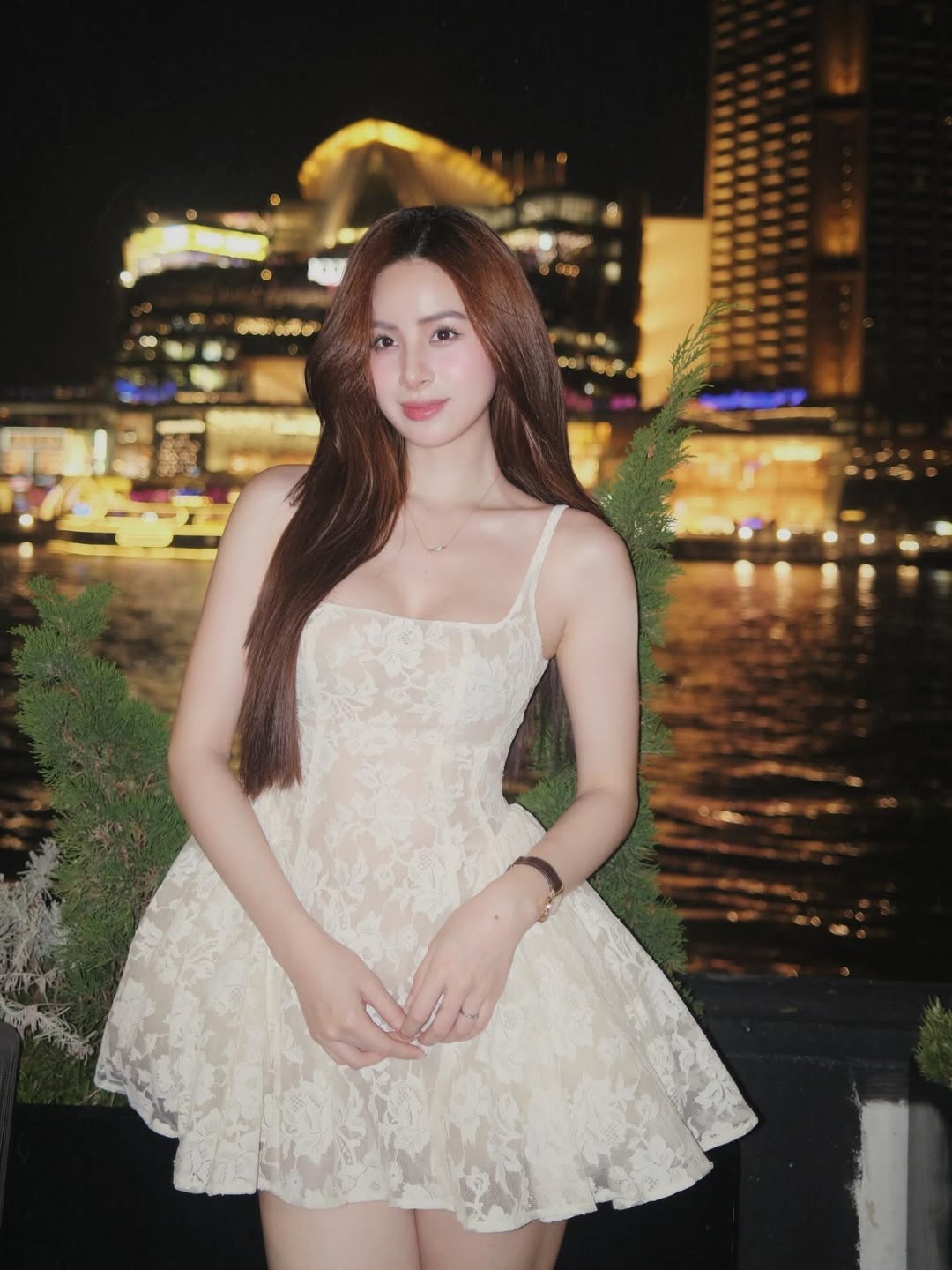 Hương Liên, xuyên thấu, hào môn, F1 ảnh 5 Huong Lien, xuyen thau, hao mon, F1 anh 5