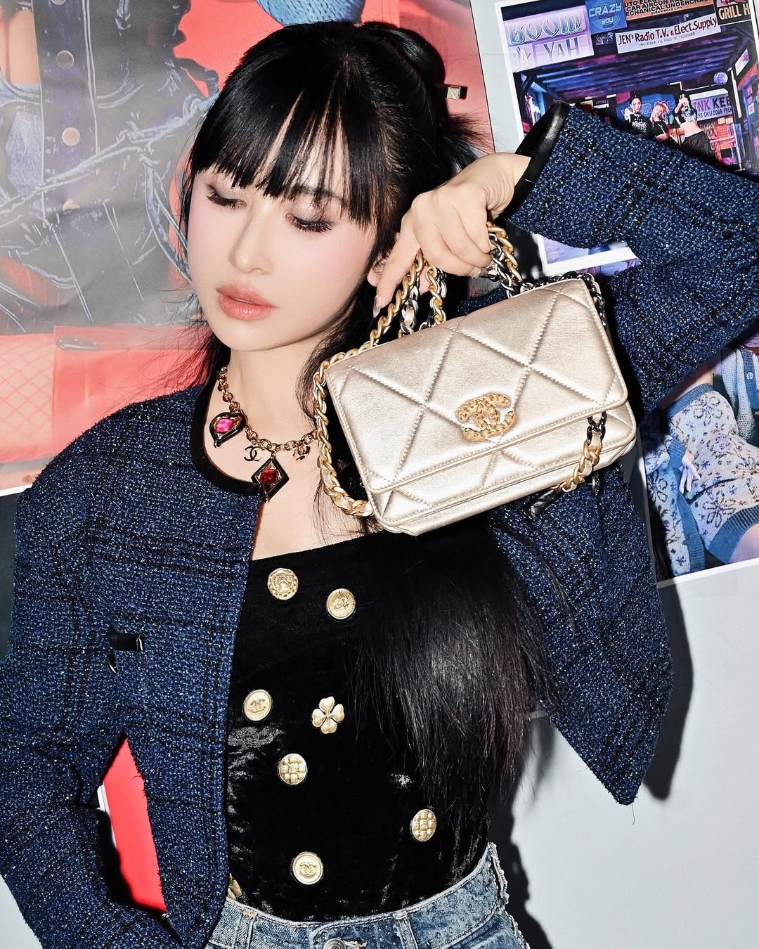 Minh Nhua,  tui xach,  Mina Pham,  vo Minh Nhua anh 13