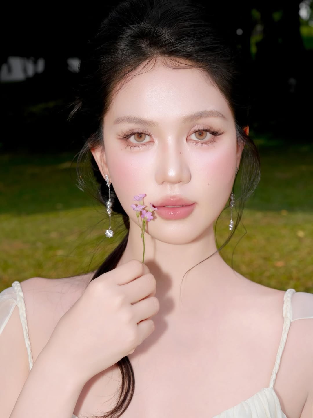 Phuong Ly,  Ngoc Trinh,  da nau,  ao dai,  bikini anh 7