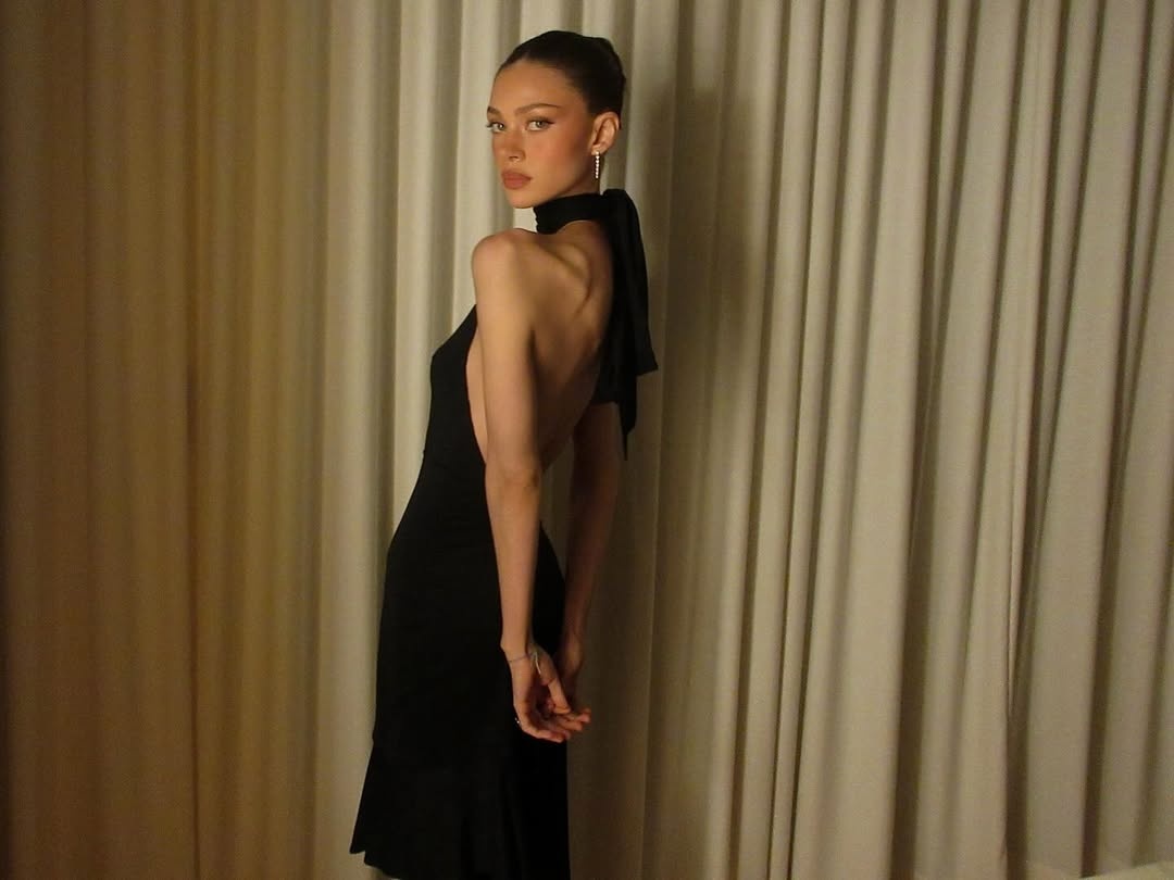 Beckham, Nicola Peltz Beckham, Brooklyn Beckham ảnh 1 Beckham, Nicola Peltz Beckham, Brooklyn Beckham anh 1