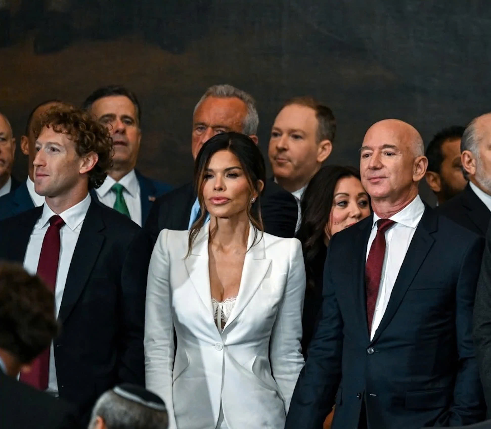 Jeff Bezos,  ty phu,  trang phuc,  Met Gala,  thoi trang anh 1