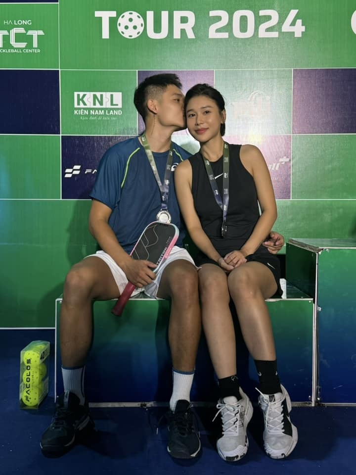 Ly Hoang Nam,  Sophia Huynh Tran,  vo,  ban gai,  pickleball anh 3