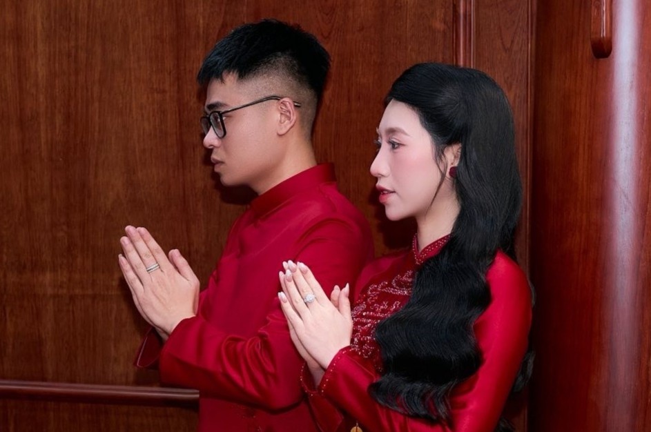 Cuoc song cua em gai Van Toan, Van Lam hinh anh