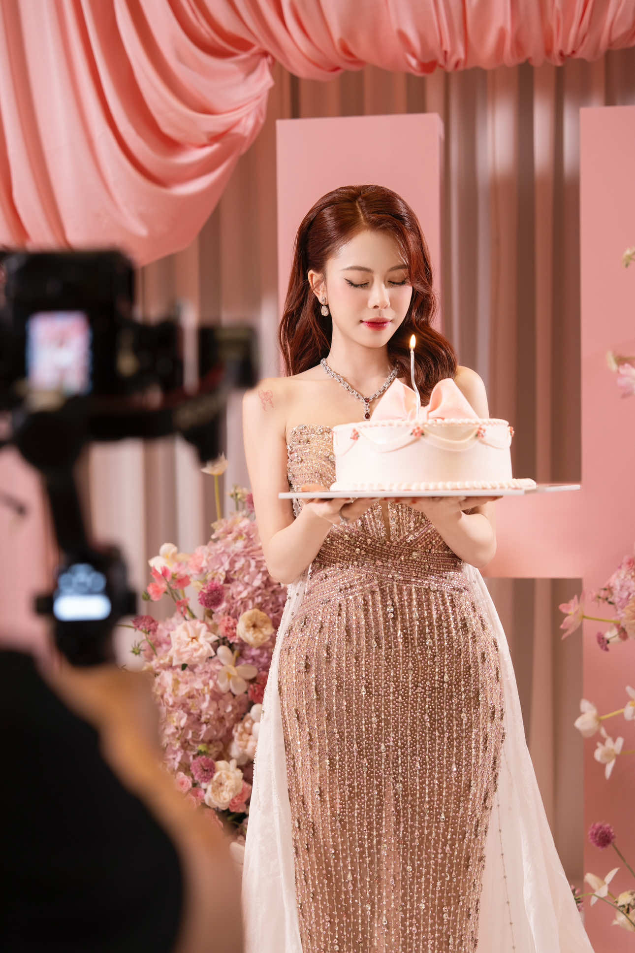 Andree Right Hand,  rapper,  ban gai anh 8