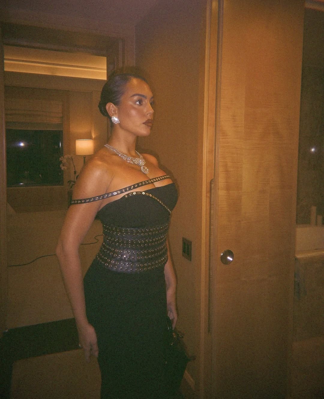 Met Gala,  Ronaldo,  WAG,  thoi trang,  New York anh 3