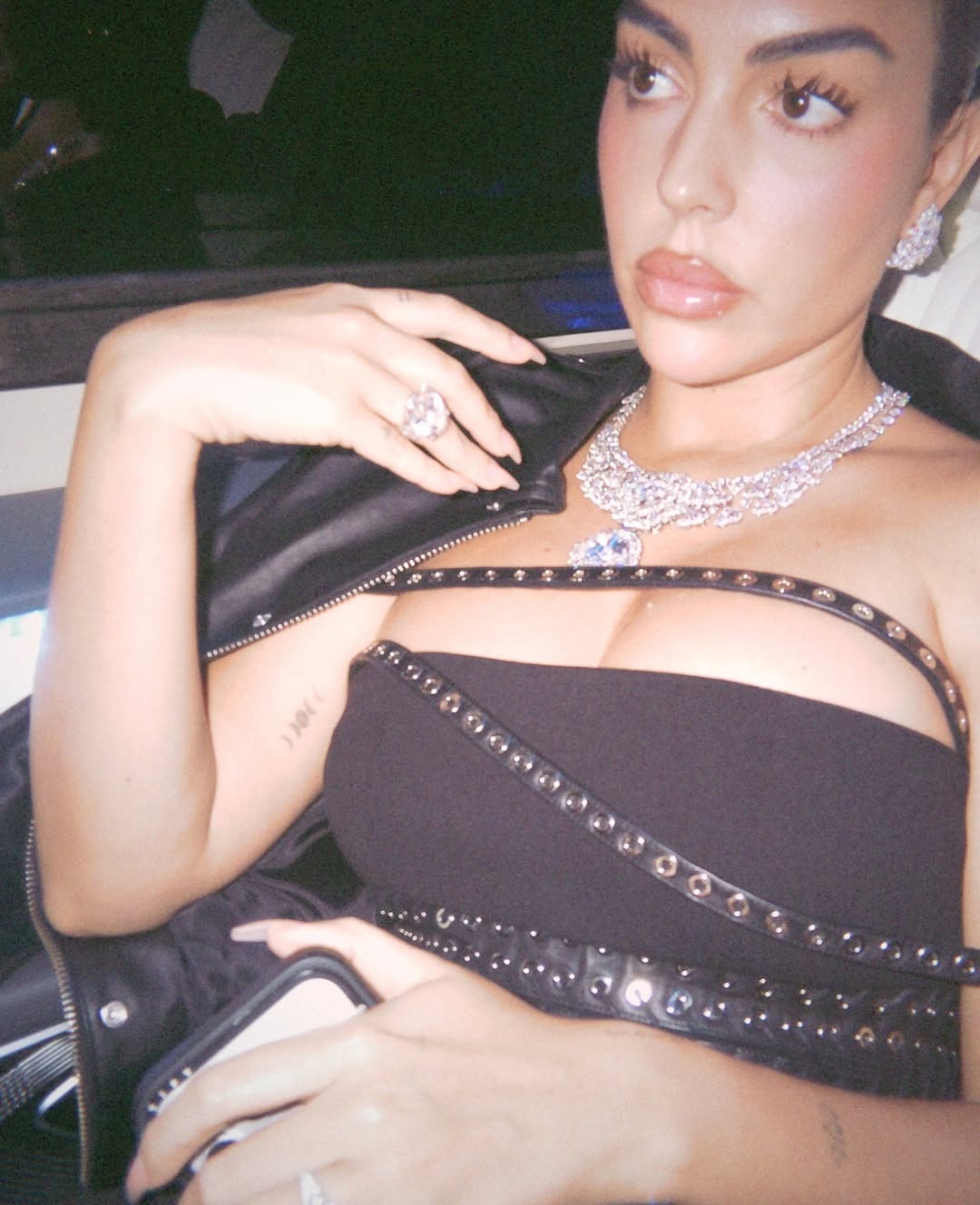 Met Gala,  Ronaldo,  WAG,  thoi trang,  New York anh 4