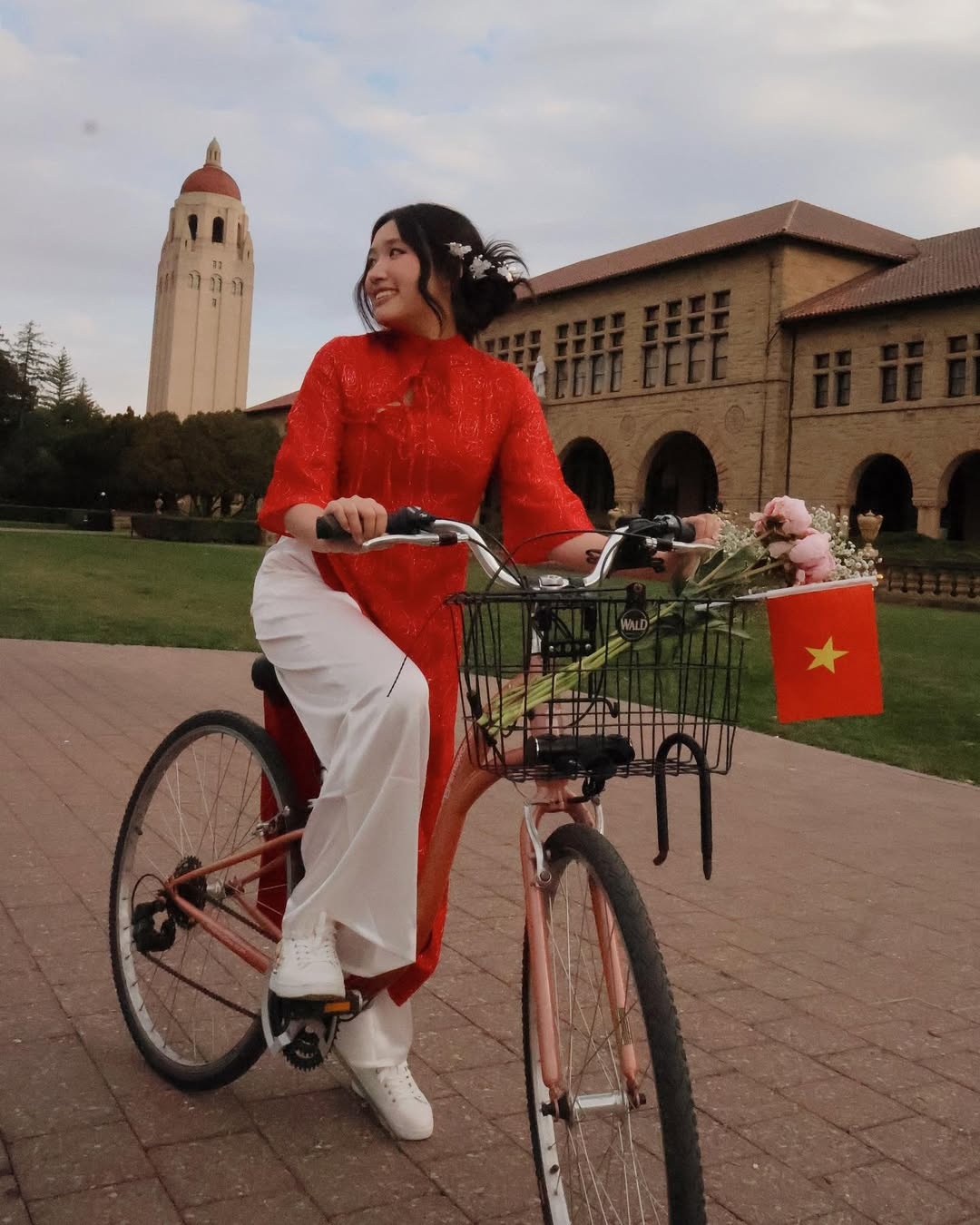 Jenny Huynh,  Oxford,  Stanford,  YouTuber,  rich kid anh 9