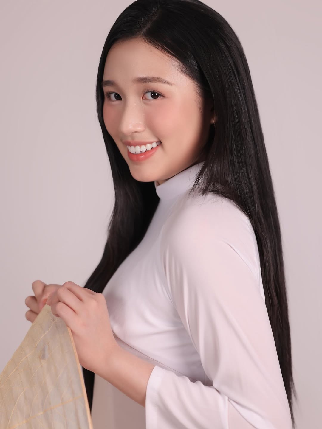 Jenny Huynh,  Oxford,  Stanford,  YouTuber,  rich kid anh 11