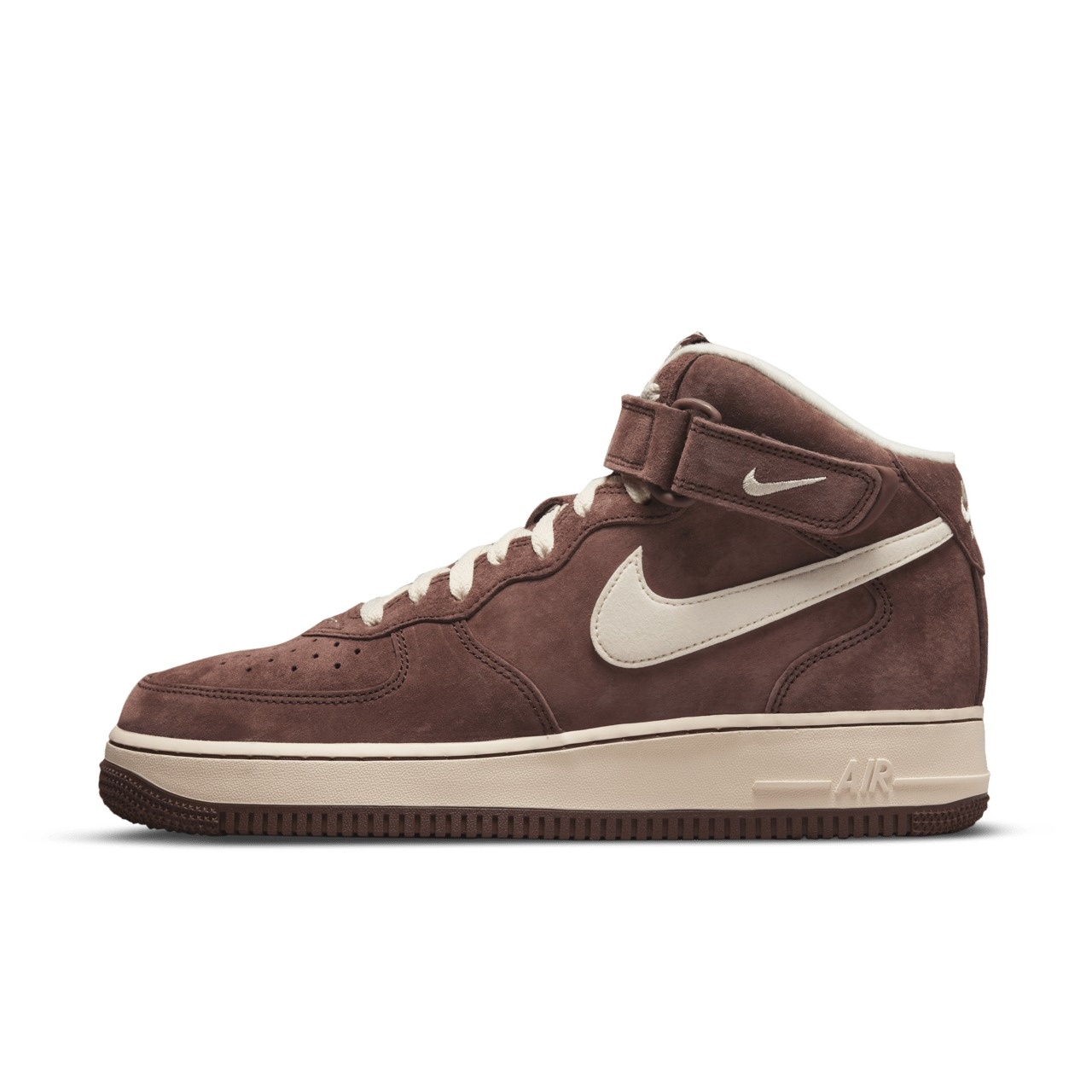 Son Tung,  Nike Air Force,  Biti's,  Biti's Hunter anh 2
