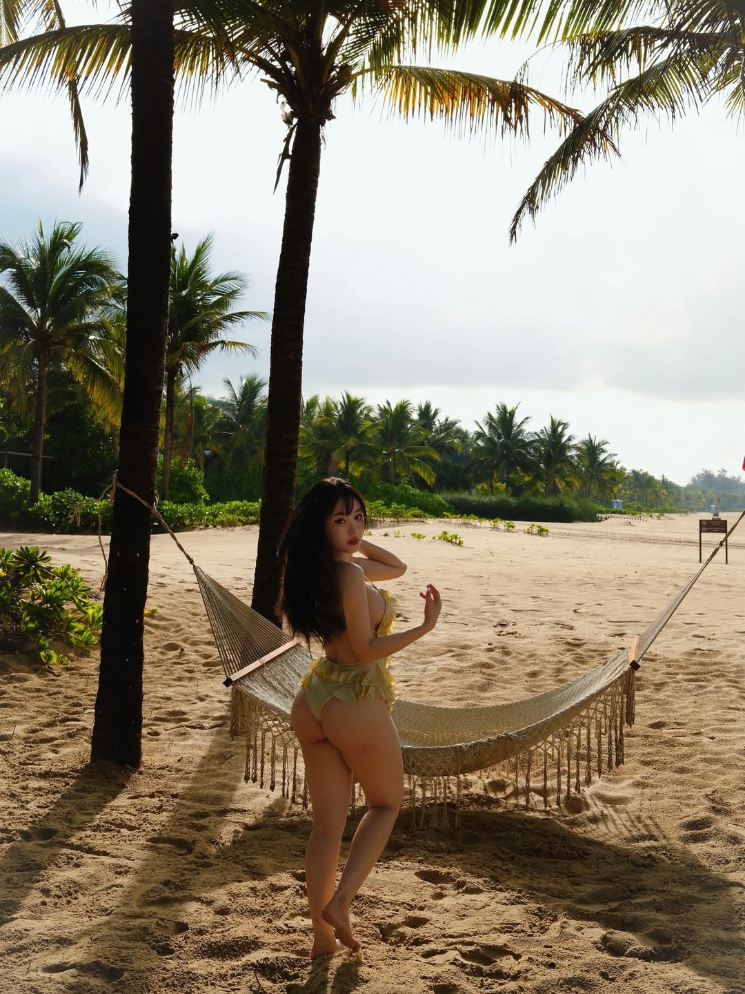 khoe,  khoe dang,  xuyen thau,  thoi trang,  Newsfeed Rate anh 5