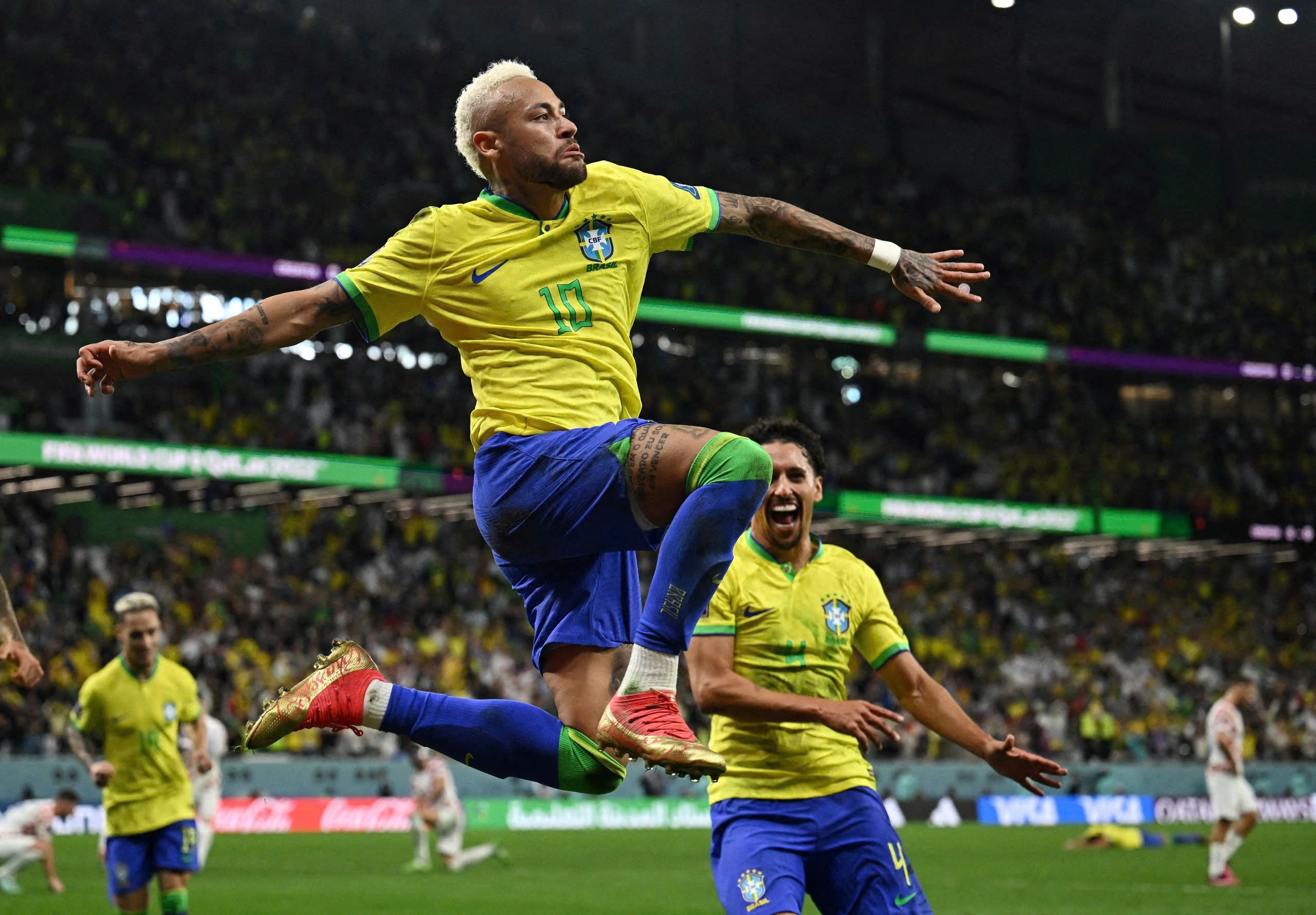 Ronaldo,  bong da,  Messi,  Neymar,  Mbappe anh 6