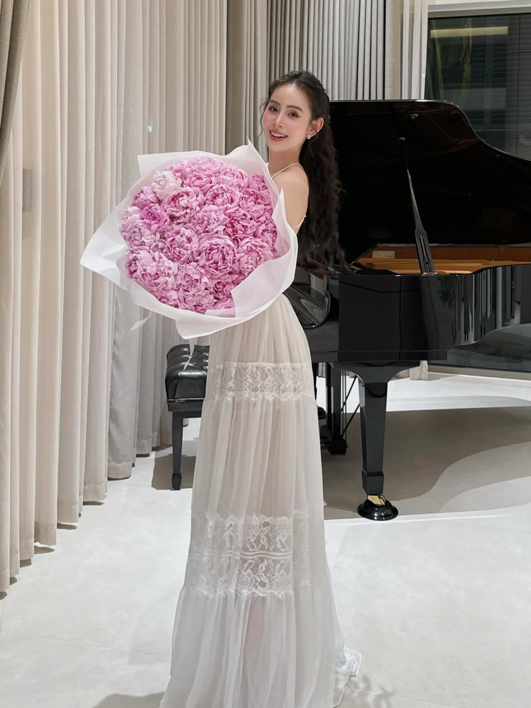 Huong Lien,  dau hao mon,  du lich,  do hieu anh 2