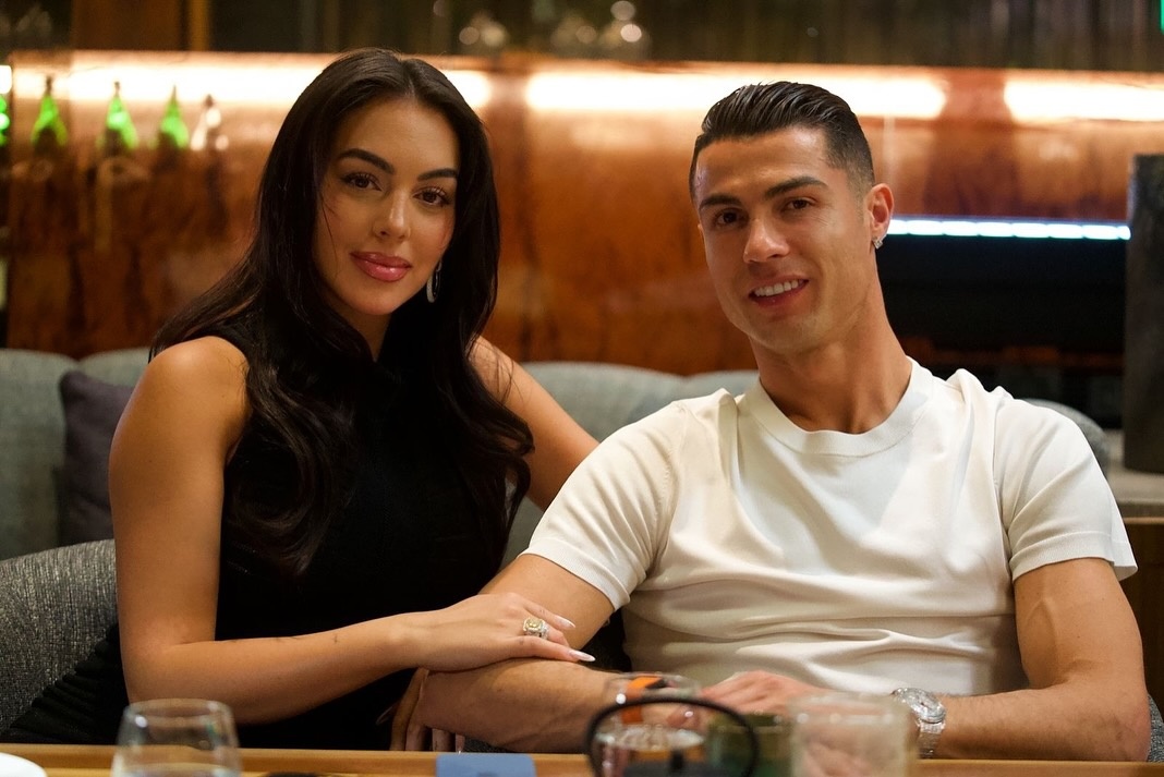 World Cup,  Messi,  Georgina Rodriguez,  Antonela Roccuzzo anh 1