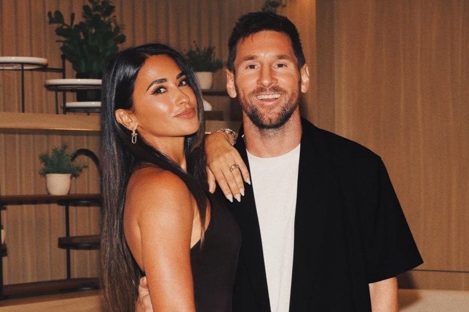 Vo Messi: 'Chong toi khong phau thuat tham my' hinh anh
