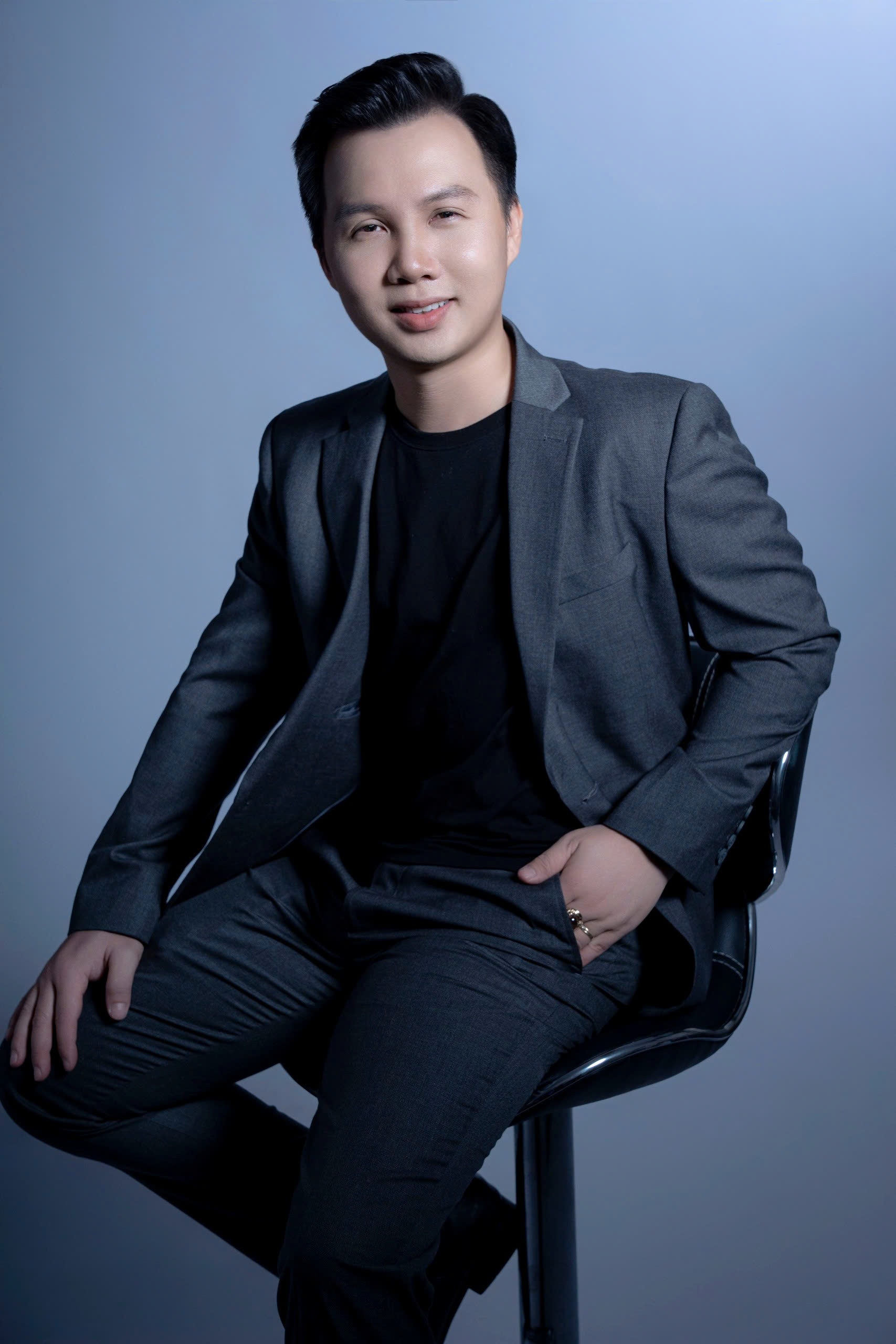 livestream, công việc, TikTok, sự nghiệp, văn phòng ảnh 1 livestream, cong viec, TikTok, su nghiep, van phong anh 1