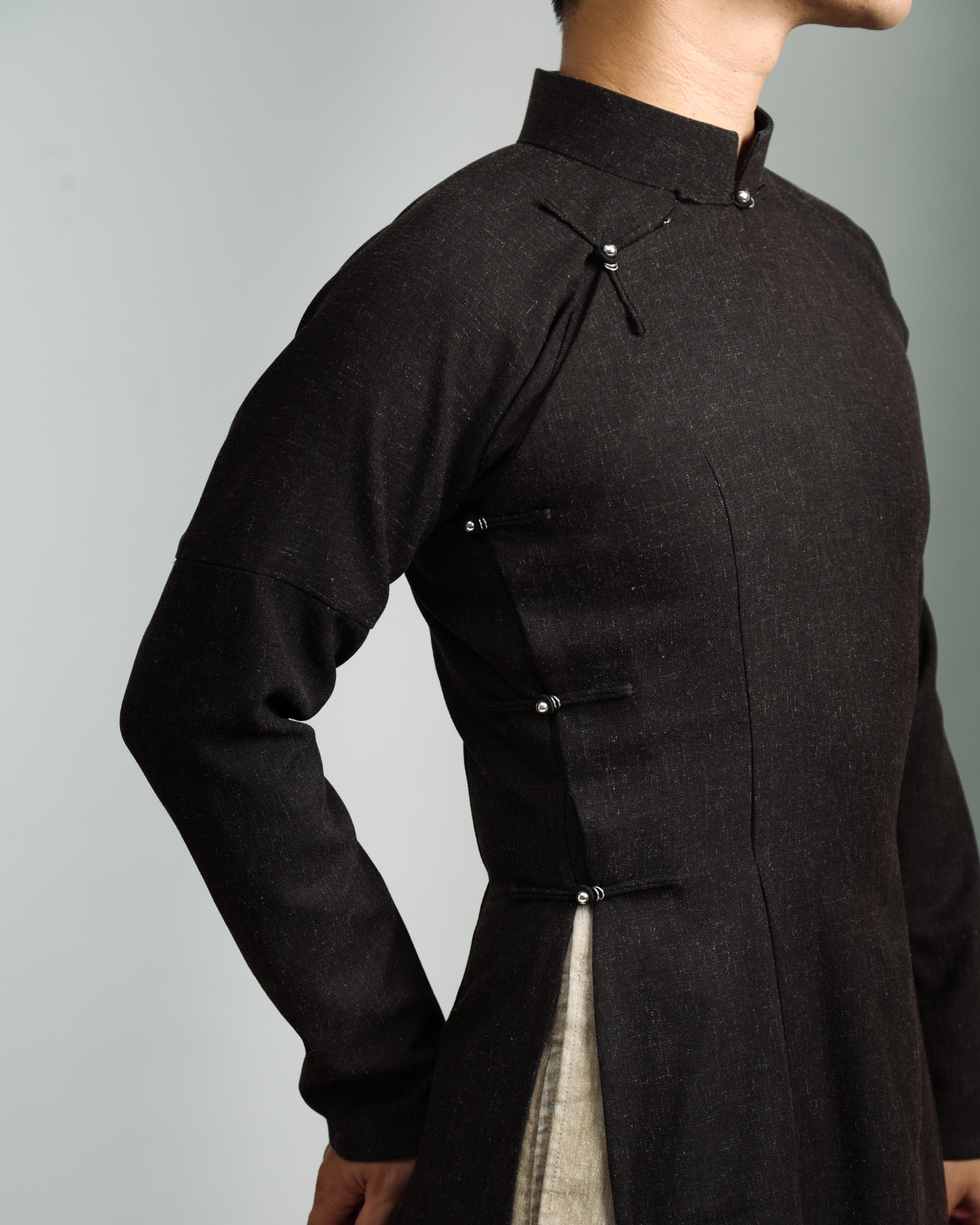 nam, áo dài nam, truyền thống, Việt Nam, local brand ảnh 1 nam, ao dai nam, truyen thong, Viet Nam, local brand anh 1