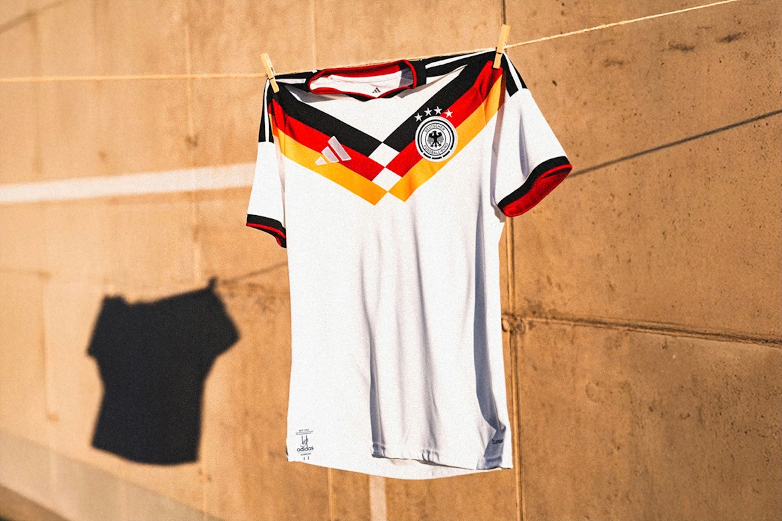 Thuc hu ao dau World Cup cua tuyen Duc bi doi gia gan 9 lan hinh anh