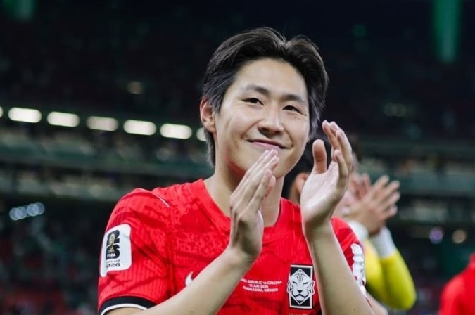Cau thu 'duoc long' Lisa lot top dep trai nhat World Cup hinh anh