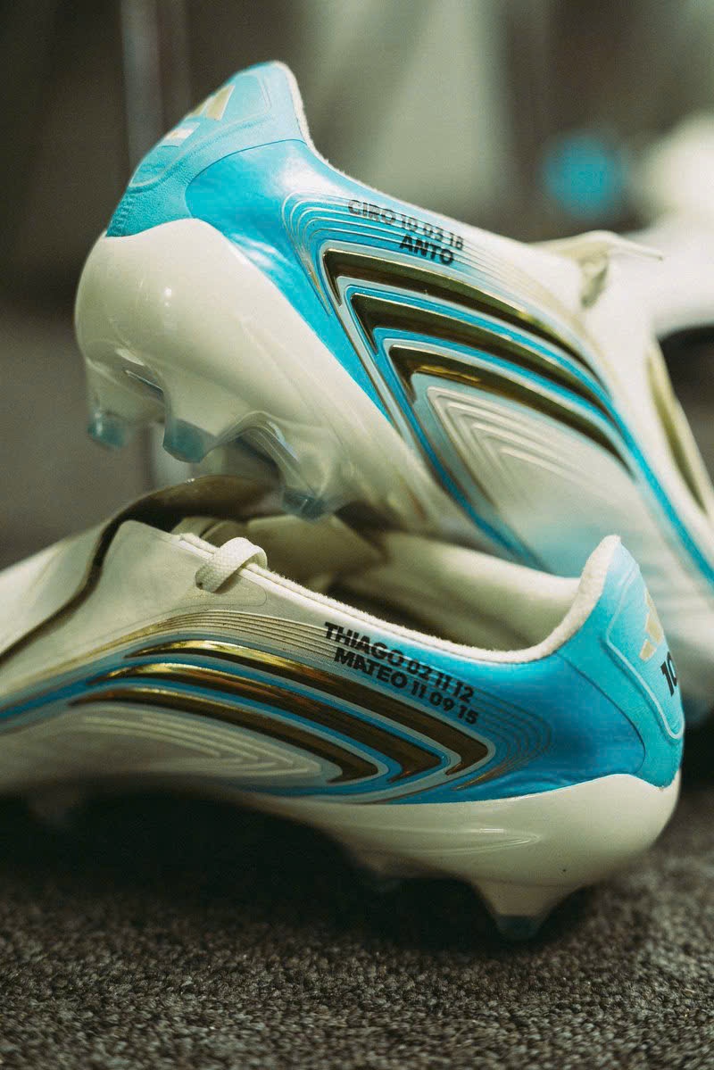 Messi,  giay,  adidas,  Argentina anh 3