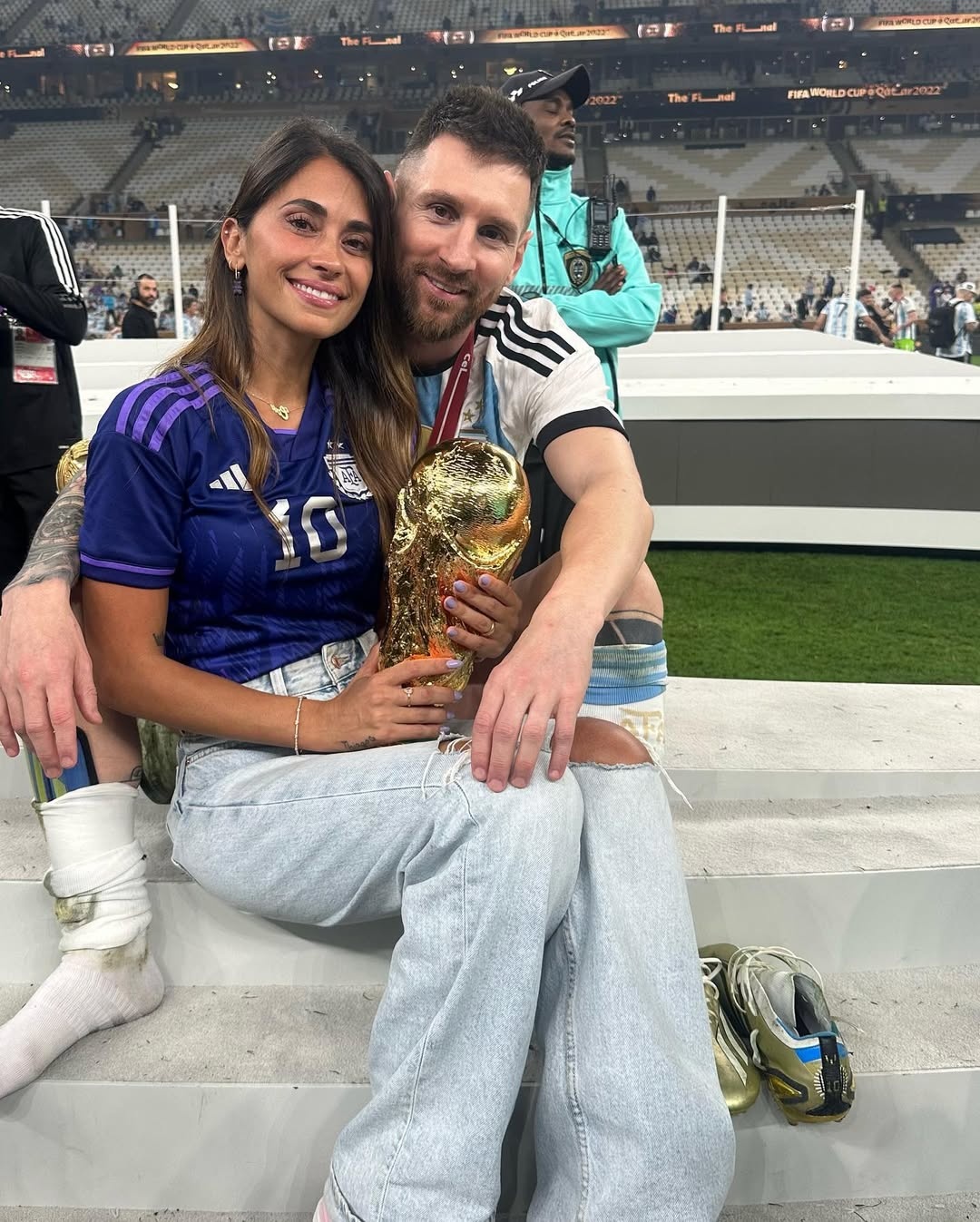 Messi,  Antonela Roccuzzo,  vo Messi,  World Cup, anh 4