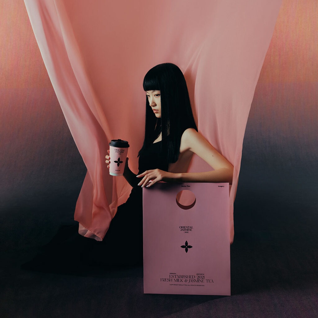 Louis Vuitton, Molly Tea, thời trang ảnh 1 Louis Vuitton, Molly Tea, thoi trang anh 1