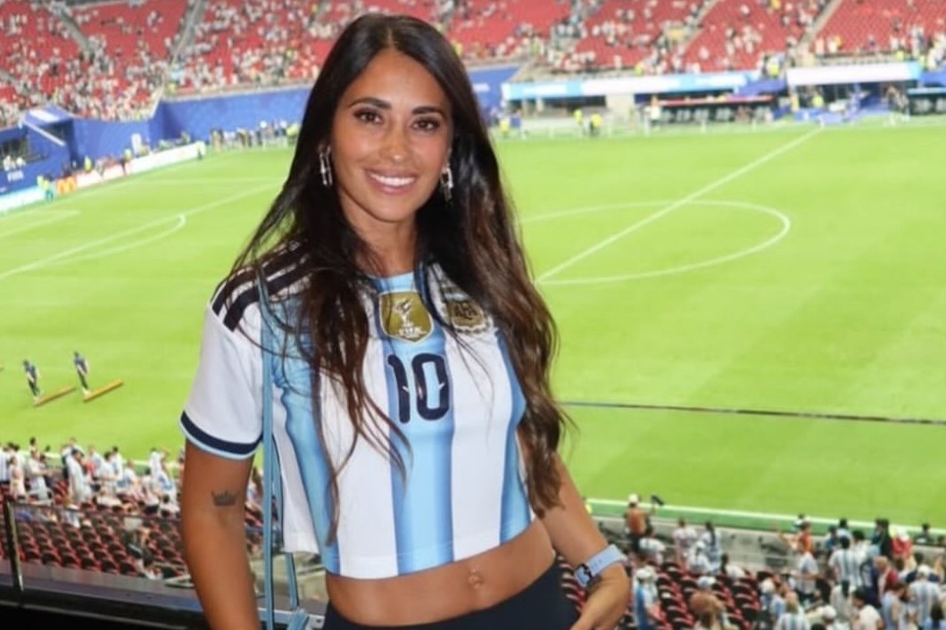 Vo Messi xach tui Hermes gan nua ty den san hinh anh