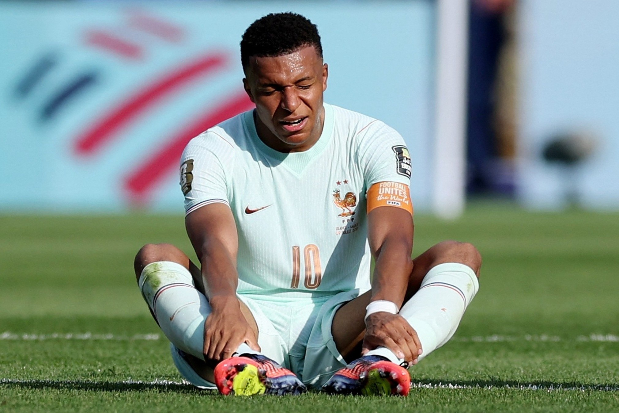 Mbappé đối đầu quê hương bạn gái ở bán kết Pháp - Tây Ban Nha