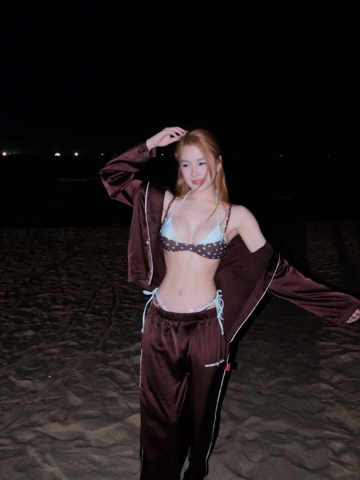 Ngọc Trinh, thời trang, người mẫu, diễn viên, bikini, cưới ảnh 10 Ngọc Trinh, thời trang, người mẫu, diễn viên, bikini, cưới ảnh 10