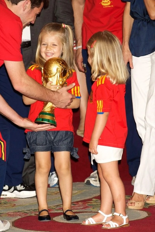 World Cup,  ho&agrave;ng gia,  T&acirc;y Ban Nha,  Argentina ảnh 2
