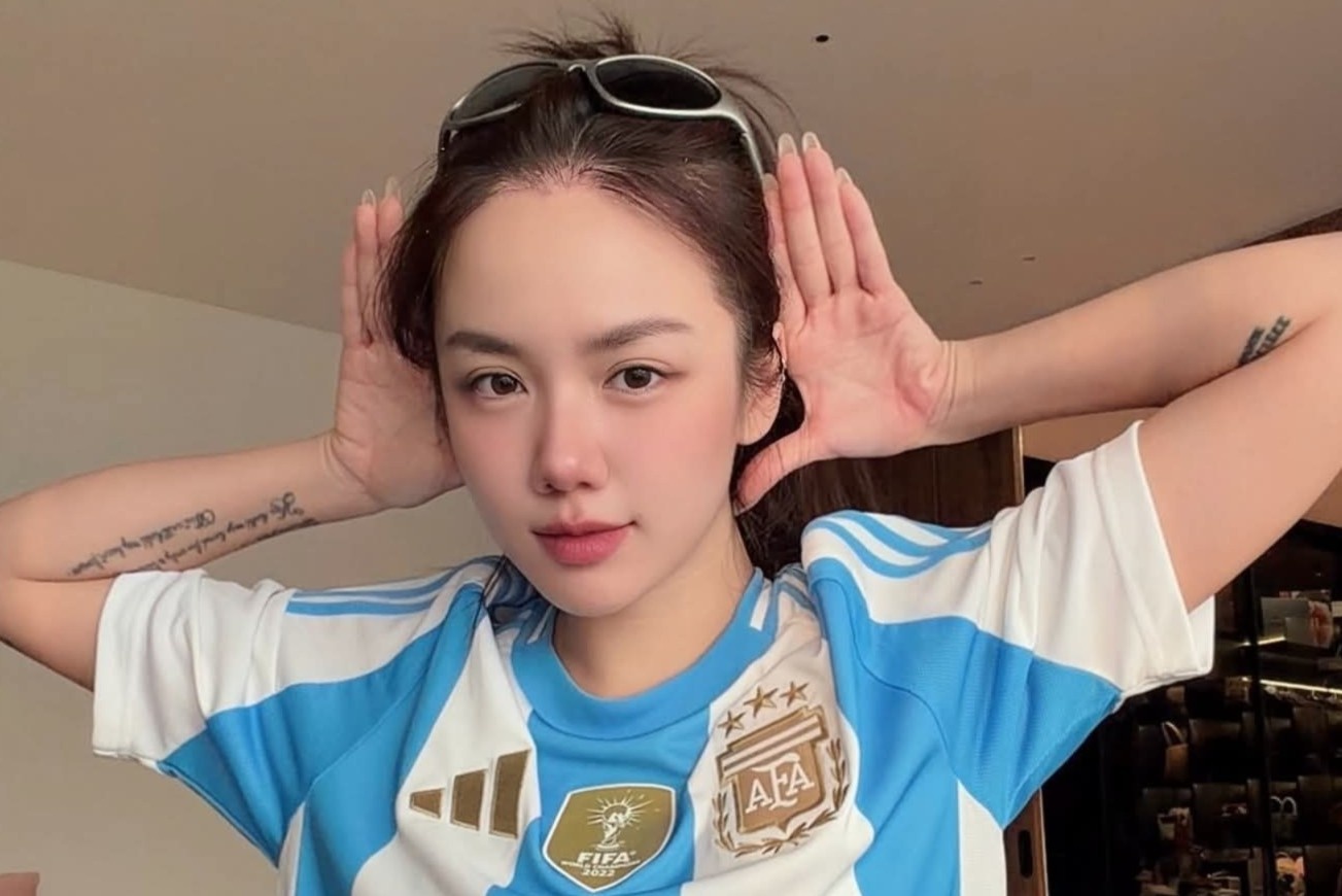 Áo đấu Argentina của Phương Ly khép lại World Cup