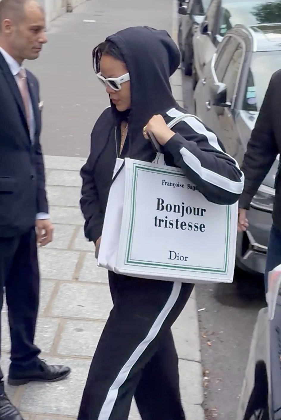 Rihanna, Book Tote ảnh 1 Rihanna, Book Tote ảnh 1