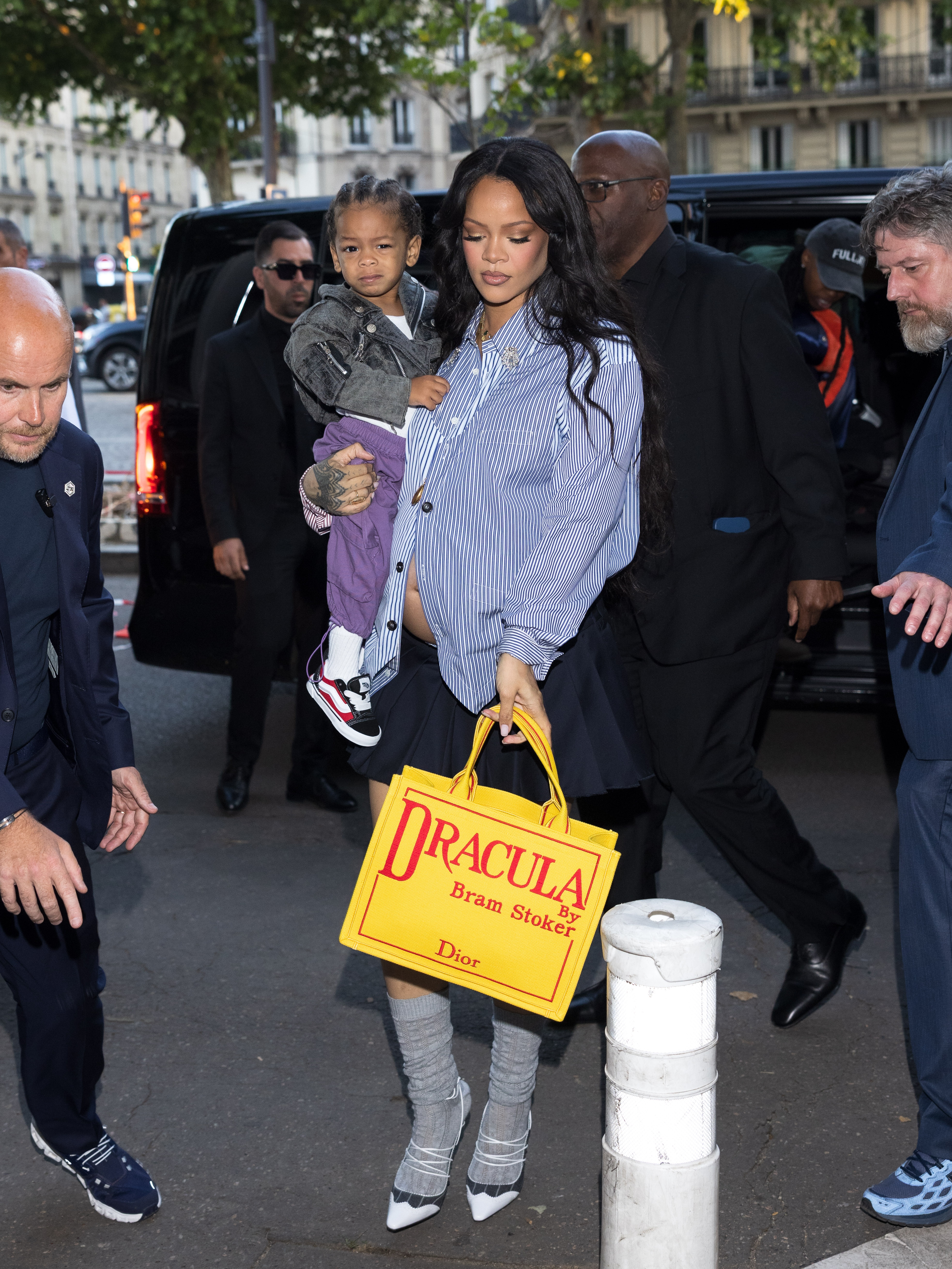 Rihanna, Book Tote ảnh 3 Rihanna, Book Tote ảnh 3