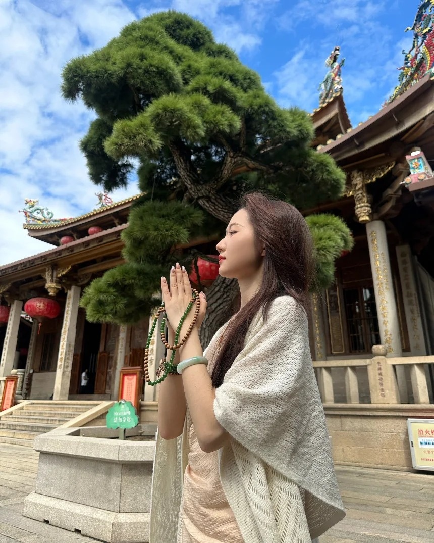 h&agrave;ng hiệu ảnh 2