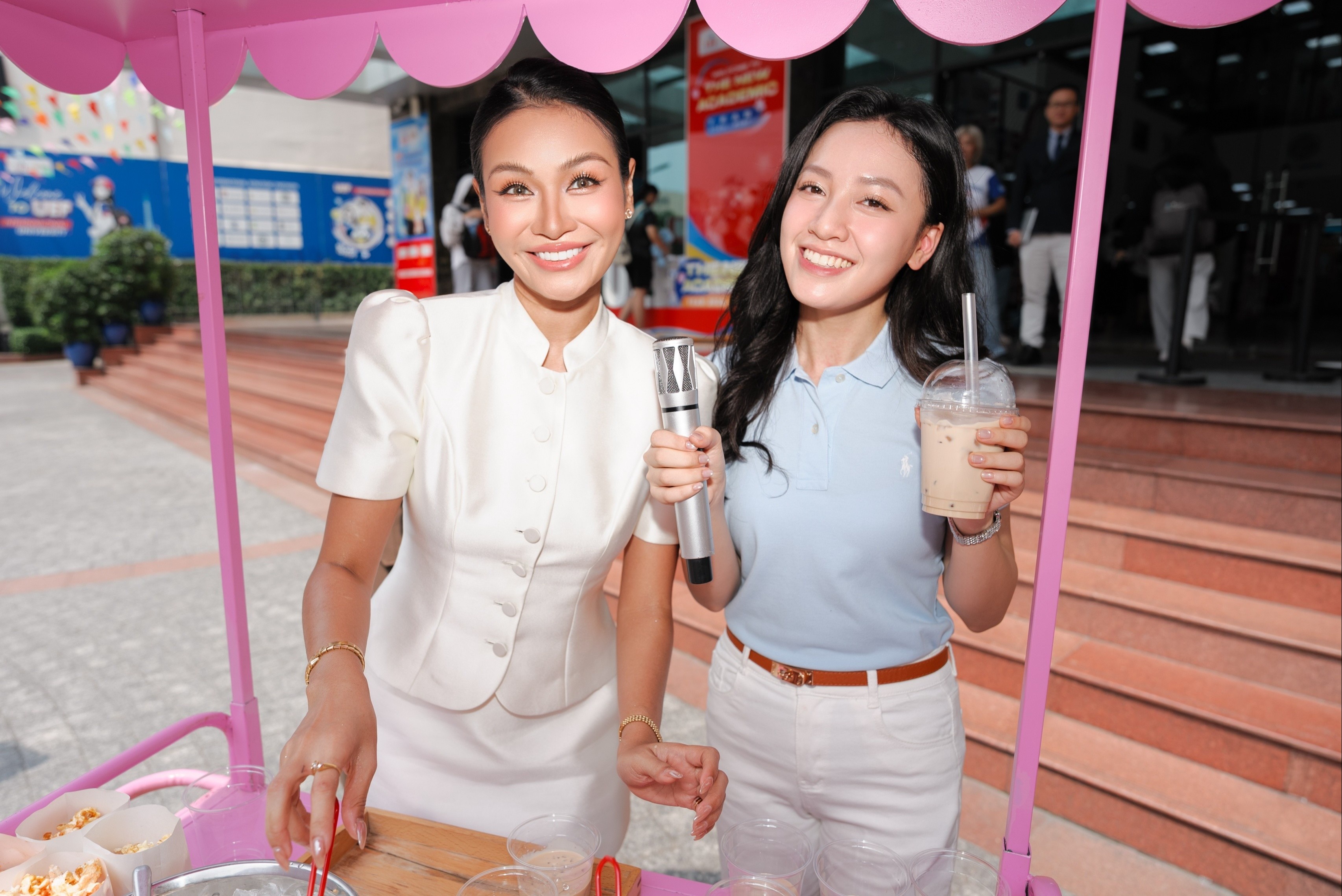 Các bạn trẻ tìm 'đồng ăn' tại trường đại học cùng TikTok Food Fest