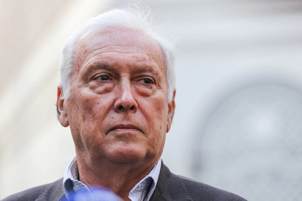 Co van chinh phu Phap: Omicron co the lan rong chi trong vai tuan hinh anh